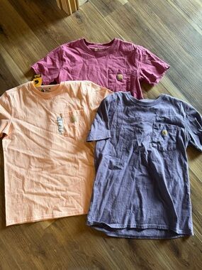 Carhartt Set of 3 women’s medium t shirts